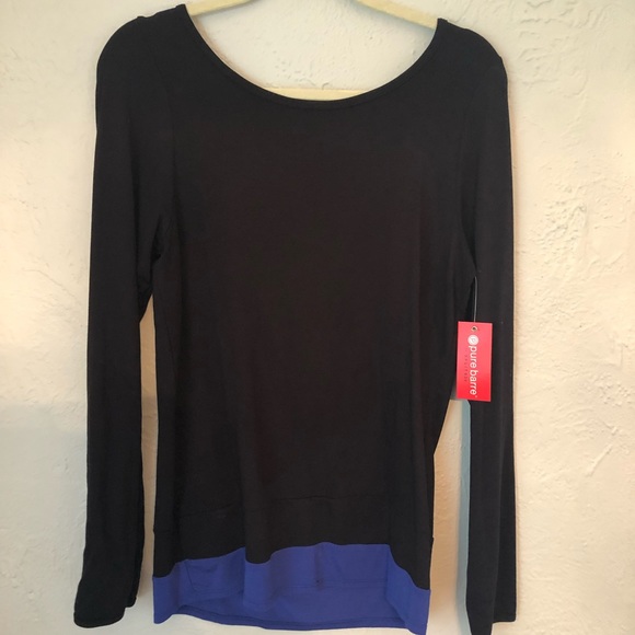 Pure Barre Hydra Pullover by Splits 59. - Picture 5 of 10